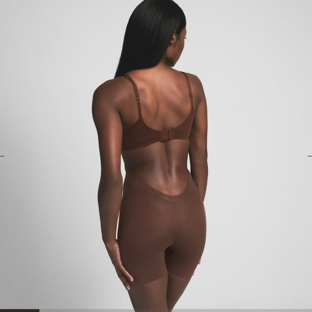SKIMS Brarely  Low Back Shorts